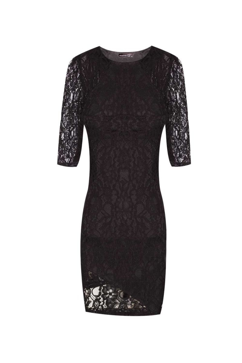 vestido negro de encaje con manga francesa